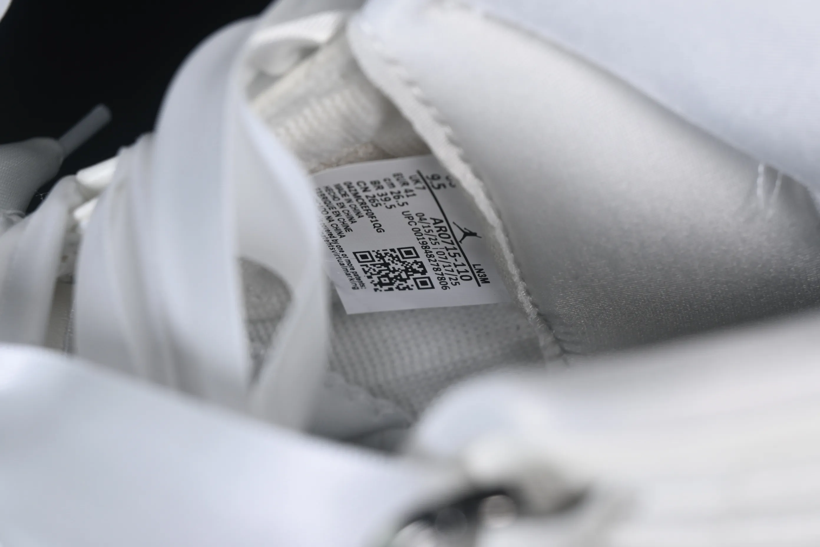 All categories Air Jordan Jordan series basketball shoes Air Jordan 11 Air Jordan 11 Retro "Pearl" AJ11 Joe 11 Pearl White AR0715-110
